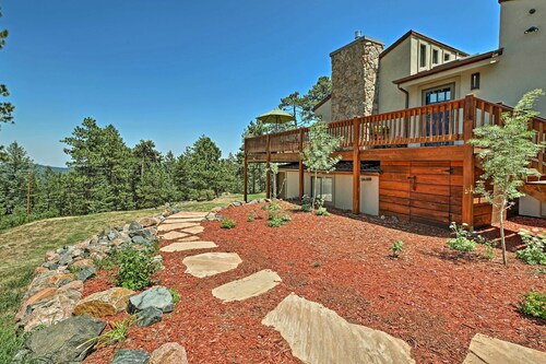 12 Mi to Red Rocks: Morrison Home w/ Deck