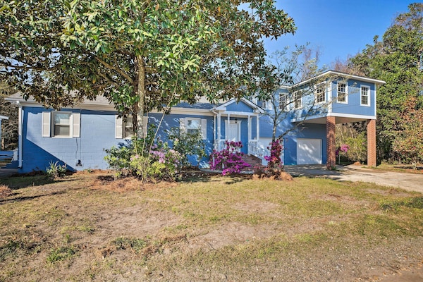 Spacious Mount Pleasant Home: 5 Mi To Beach - Mount Pleasant, SC
