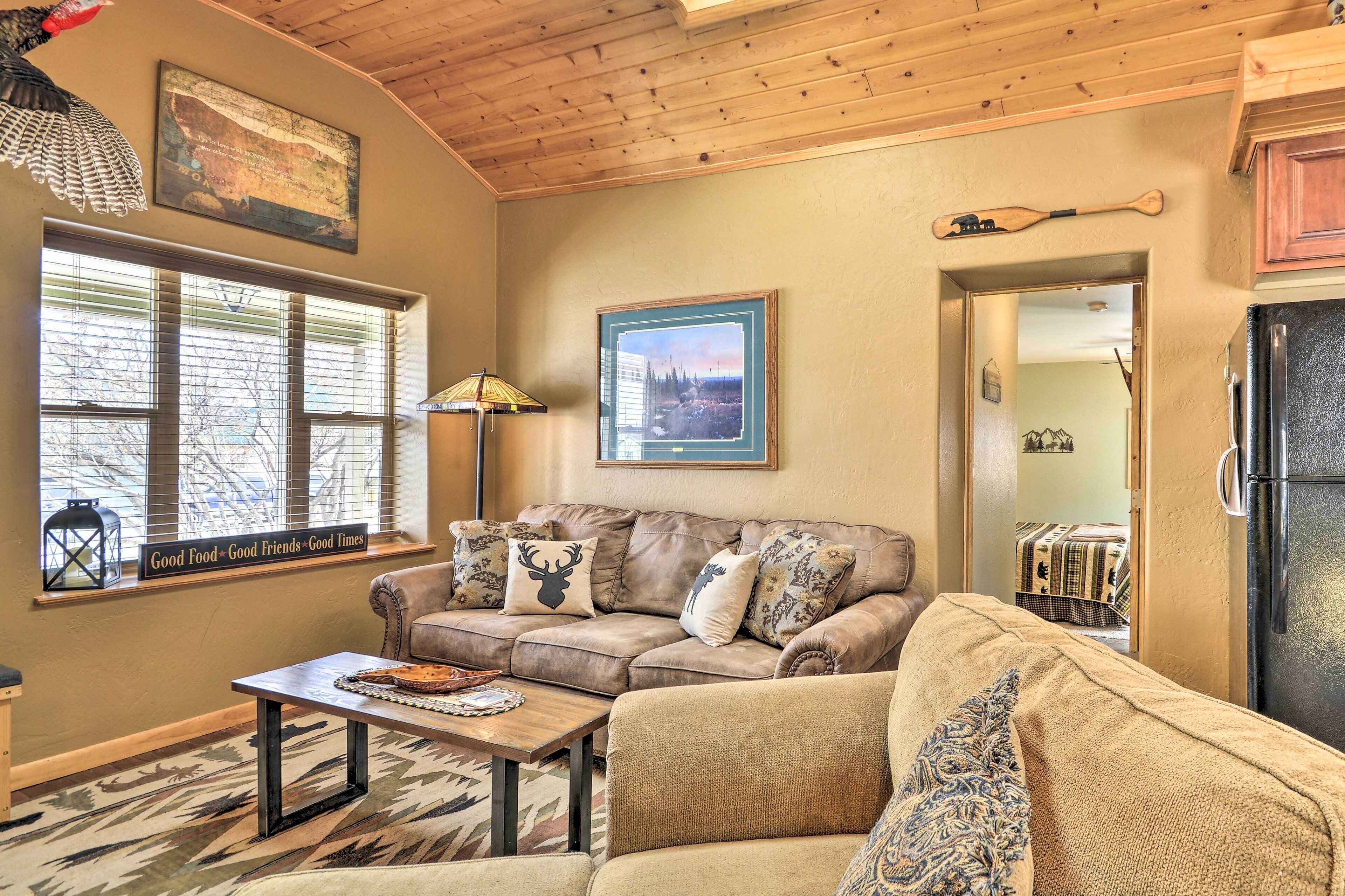 House (2 Bedrooms) | Interior