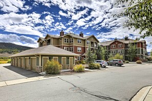 Apartment (2 Bedrooms) | Bahagian dalam