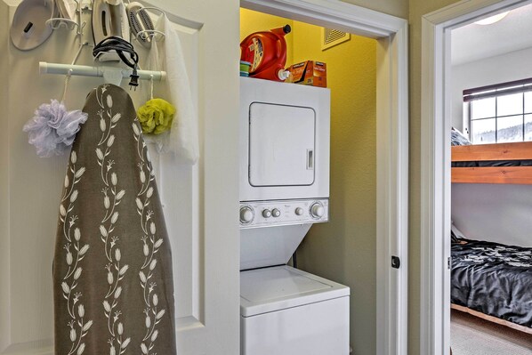 Apartment (2 Bedrooms) | Bahagian dalam