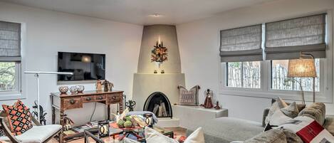 Apartment (2 Bedrooms) | Front of property