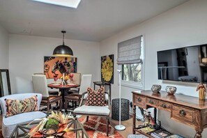 Apartment (2 Bedrooms) | Interior - Modern Bungalow w/ Santa Fe Charm < 2 Mi to Plaza (Santa Fe)
