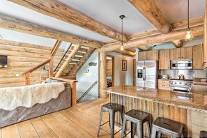 單棟房屋 (3 Bedrooms) | 內部