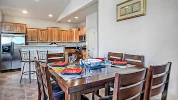 Apartment (3 Bedrooms) | Interior