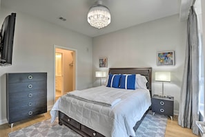 Căn hộ (2 Bedrooms) | 2 phòng ngủ, bàn ủi/dụng cụ ủi quần áo 