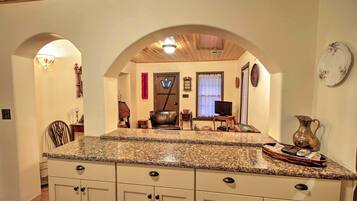 House (1 Bedroom) | Interior