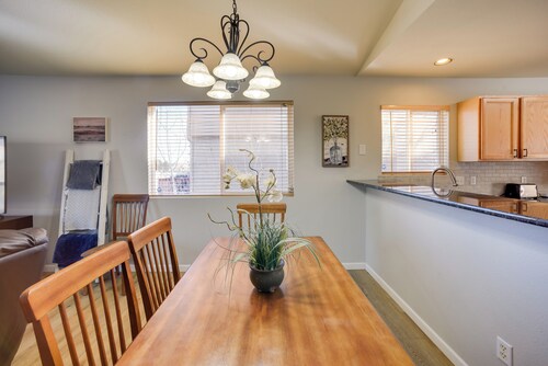 Updated Springs Home - 3 Mi to Garden of the Gods!
