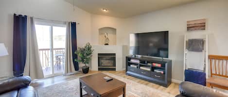 House (4 Bedrooms) | Front of property