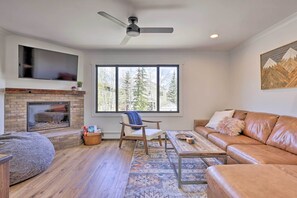 Apartment (2 Bedrooms) | Front of property - Frisco Mountain Hub: Walk to Main Street (Frisco)