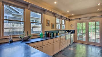 Cottage (1 Bedroom) | Interior