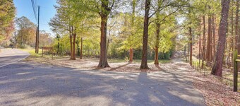 Cabin w/ Catch & Release Pond in Hueytown!