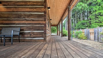 House (1 Bedroom) | Interior