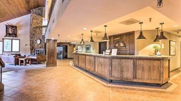 Apartment (0 Bedroom) | Interior