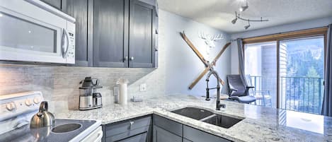 Apartment (0 Bedroom) | Interior