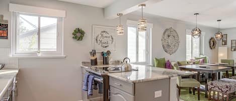 Casa (2 Bedrooms) | Interior