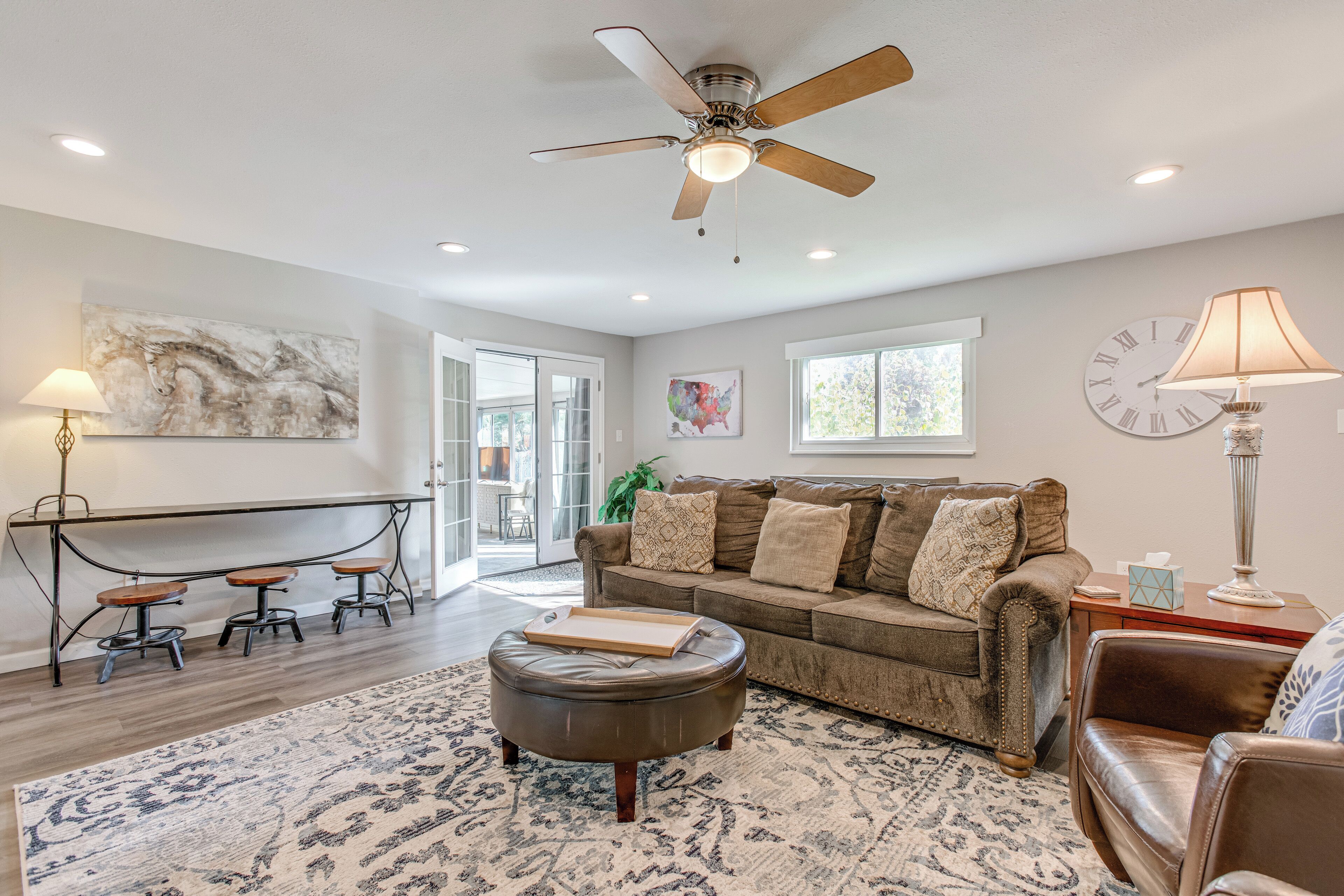 House (2 Bedrooms) | Interior
