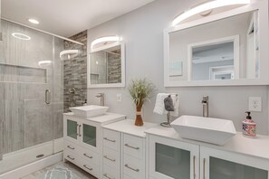 單棟房屋 (2 Bedrooms) | 內部