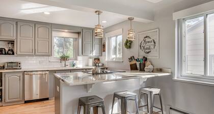 Dog-friendly Ranch Retreat ~ 5 Mi to Denver!