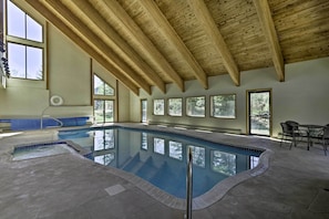 Apartment (4 Bedrooms) | Interior - Deck + Mtn View: Keystone Townhome Near Resort! (Keystone)