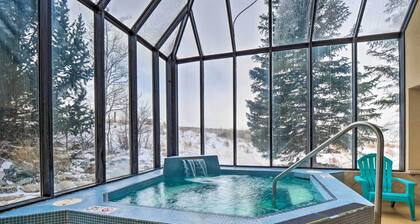 7 Mi to Keystone Resort: Condo w/ Hot Tub & Pool