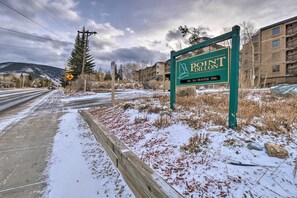 Interior - 7 Mi to Keystone Resort: Condo w/ Hot Tub & Pool (Dillon)