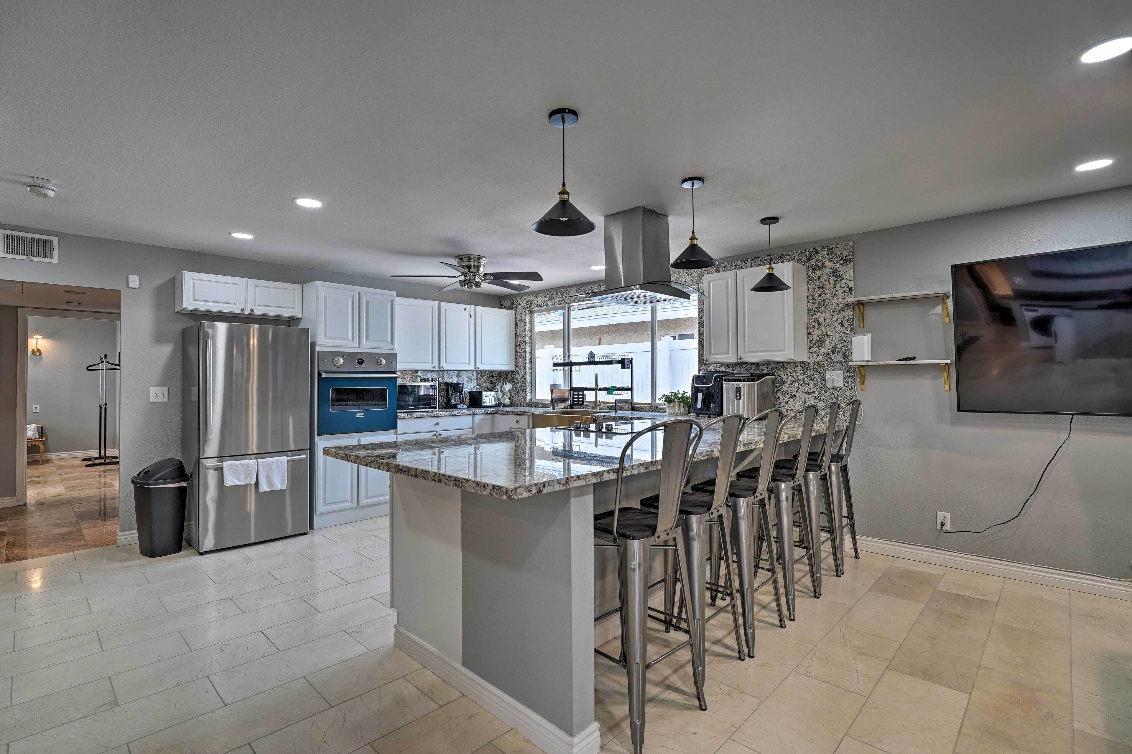 House (4 Bedrooms) | Interior