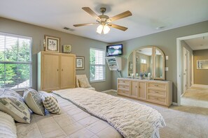 House (4 Bedrooms) | Interior - Home Sweet Home' w/ Private Pool + Patio! (Knoxville)