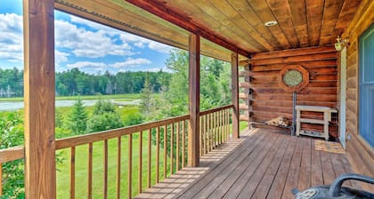 Jacksonville Cabin w/ Wraparound Deck & Views