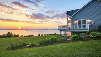 House (4 Bedrooms) | Front of property
