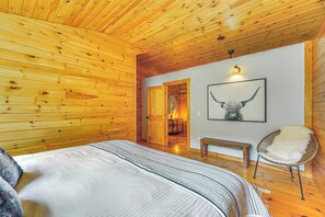 House (6 Bedrooms) | Interior - Picture-perfect Vermont Mtn Cabin w/ Hot Tub! (Bridgewater Corners)