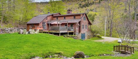 House (6 Bedrooms) | Front of property