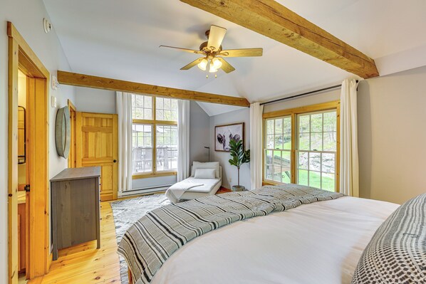 House (6 Bedrooms) | Interior