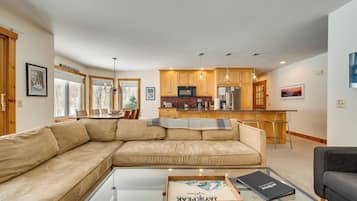 Apartment (4 Bedrooms) | Interior