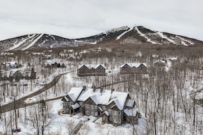 Apartment (4 Bedrooms) | Interior - Ski-in Resort Family Condo w/ Deck at Jay Peak! (North Troy)