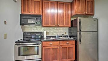 Apartment (0 Bedroom) | Interior