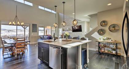 3 Mi to Granby Ranch: Expansive Granby Retreat!