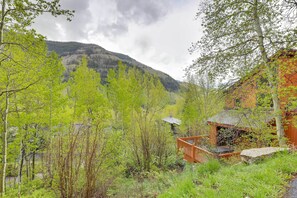 Apartment (3 Bedrooms) | Interior - Elegant Vail Home - Walk to Booth Falls Trail (Vail)
