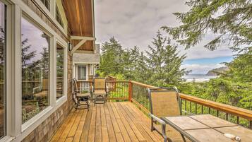 Apartemen (3 Bedrooms) | Bagian depan properti