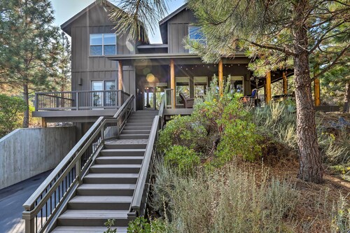Stunning Bend Retreat < 20 Mi to Mt Bachelor!