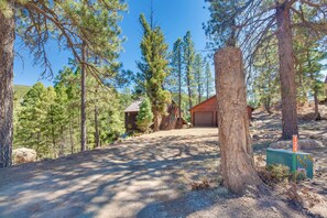 House (3 Bedrooms) | Interior - Roomy Angel Fire Home w/ Hot Tub, Sunroom & Views! (Angel Fire)