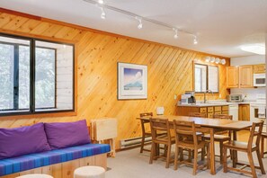 House (3 Bedrooms) | Interior - Roomy Angel Fire Home w/ Hot Tub, Sunroom & Views! (Angel Fire)