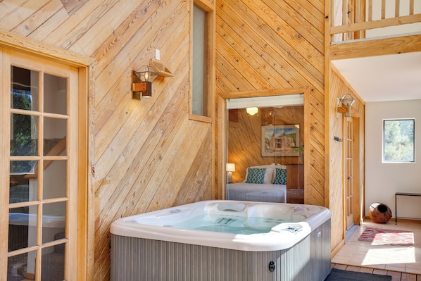 House (3 Bedrooms) | Interior - Roomy Angel Fire Home w/ Hot Tub, Sunroom & Views! (Angel Fire)