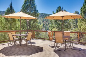 House (3 Bedrooms) | Interior - Roomy Angel Fire Home w/ Hot Tub, Sunroom & Views! (Angel Fire)