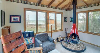 Serene Lakefront Baileys Harbor Home w/ Deck!