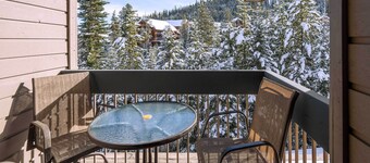 Steps to Ski Lifts - Condo w/ Walk-out Patio!