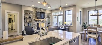 Winter Park Condo w/ Fireplace - 4 Mi to Slopes!