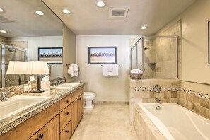 Apartment (3 Bedrooms) | Interior - Ski-in/ski-out Granby Base Camp Escape w/ Balcony (Granby)