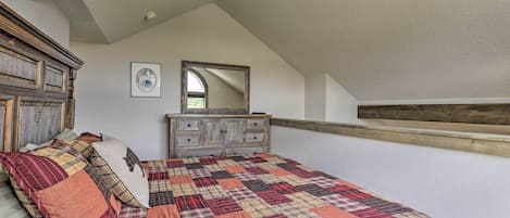 Apartment (0 Bedroom) | Interior