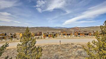 Apartment (0 Bedroom) | Interior